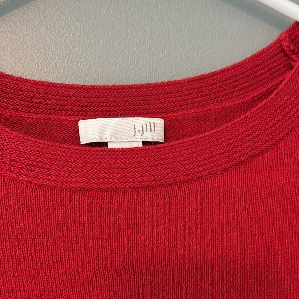 J.Jill Holiday Red Long Sleeve Pull Over Top Vented Sides Longer Fit Medium - Picture 3 of 5